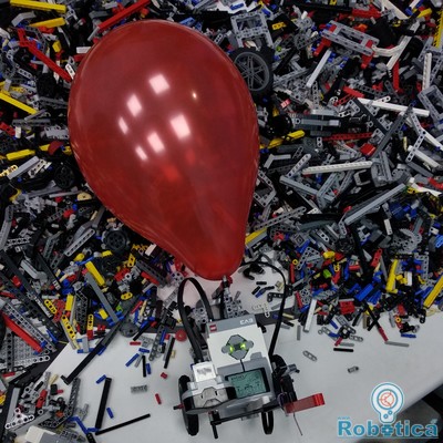 Σκάσιμο μπαλονιών με οχήματα